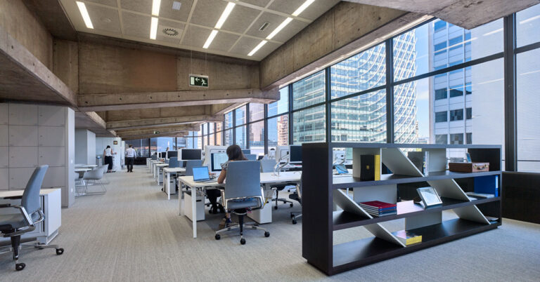 GrupoVía C81int AQ 094 13 webnp