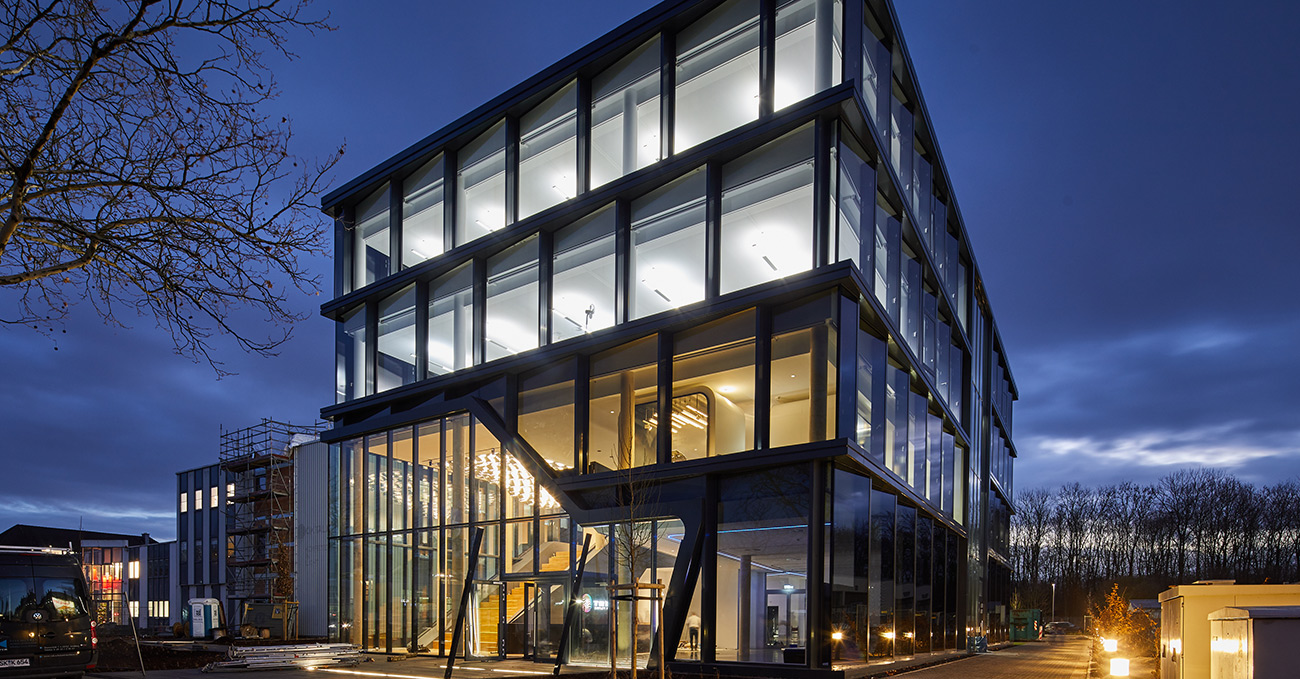 FOTO 1 TRI 181210 Koeln 0028