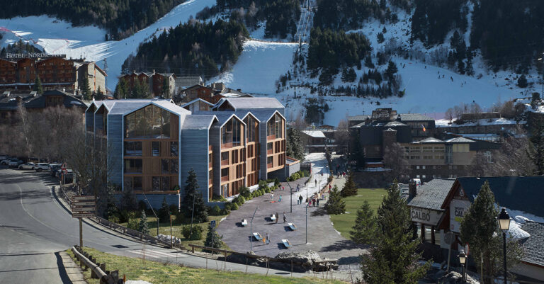 GrupoVía Isard Homes Andorra webnp