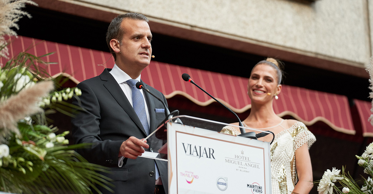 GrupoVía HMA Terraza MFM03363Manuel Fiestas webnp