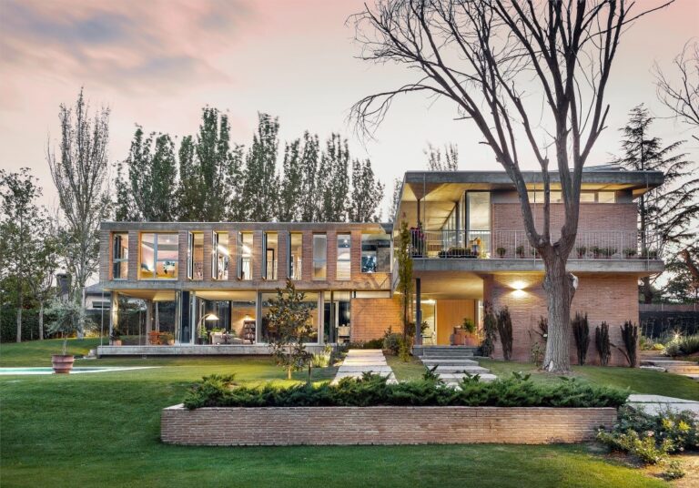 Vivienda Estudio Maryan Interior Design low