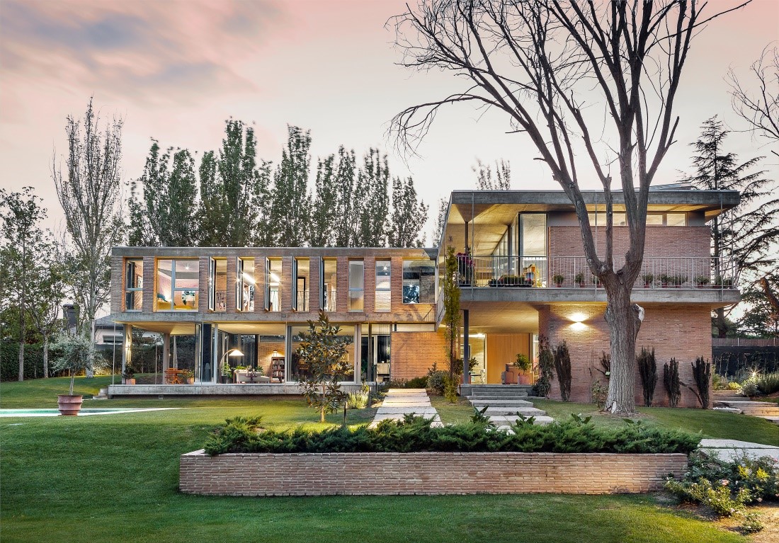 Vivienda Estudio Maryan Interior Design low