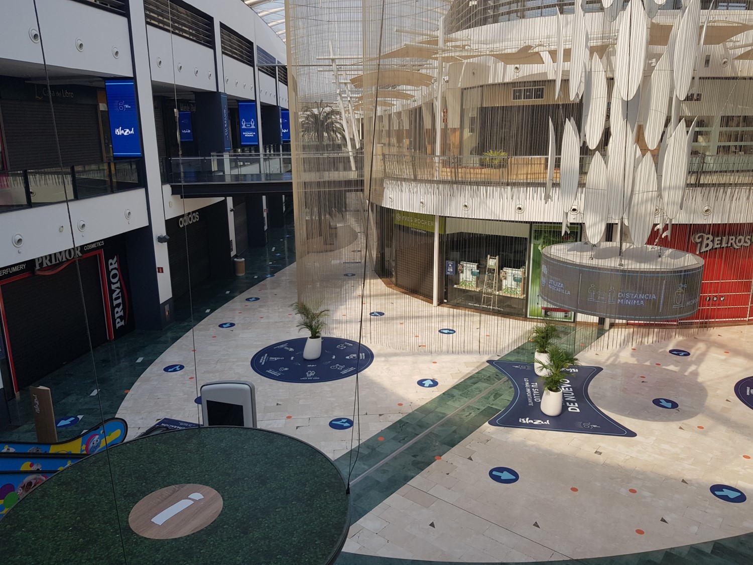 Islazul CW 6 Feet Retail