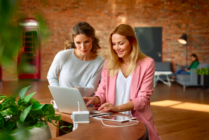 1604656010 Schneider Electric lanza New Unica System una innovadora solucio n para zonas de trabajo