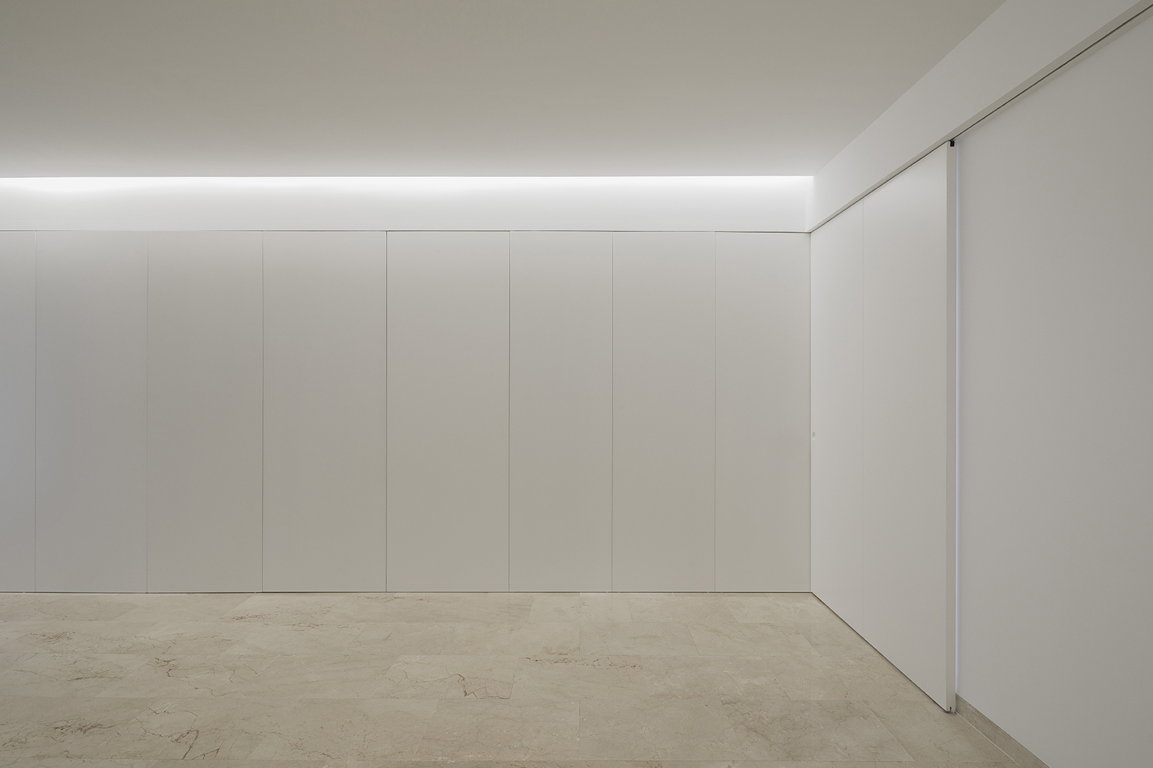 YUNESTORTOLERO ARQUITECTOS SEVILLA HOUSE IN LOS REMEDIOS 001