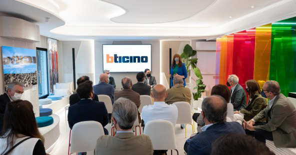 final 52381622822413