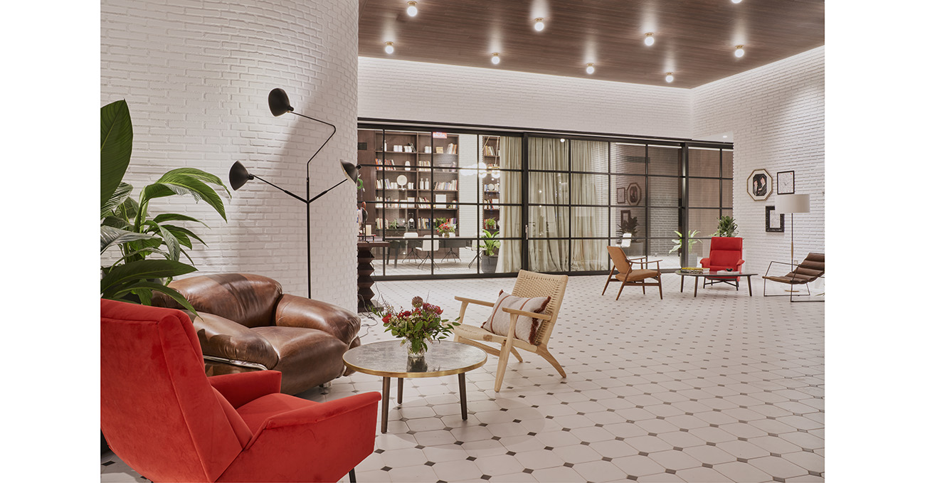 CANOPY HILTON M Yllera 112