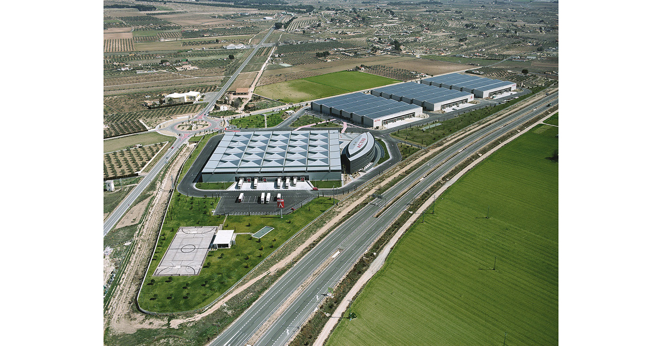 Actiu amplía y equipa sus instalaciones productivas con una nueva planta fotovoltaica de energía 100% verde 1 parque actiu aerea b