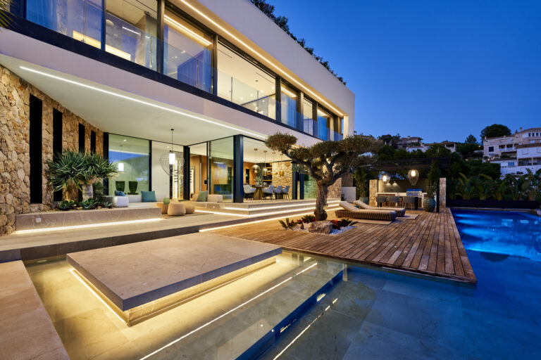 Noticias 33 NDP Distribucion WorldLightDelta