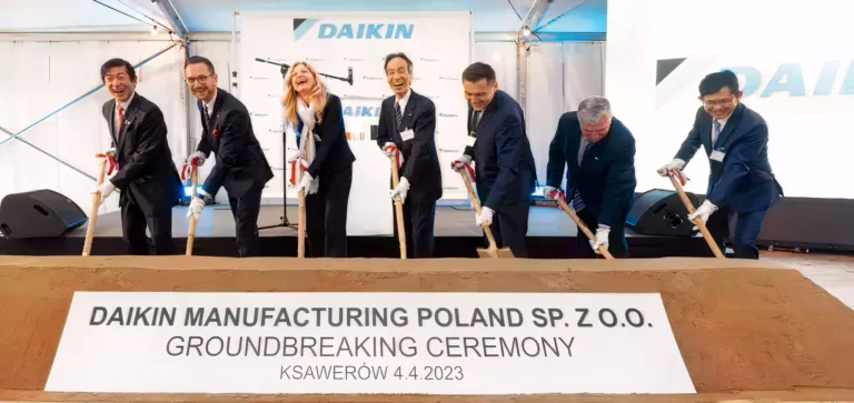 Noticias 34 bombas de calor daikin polonia