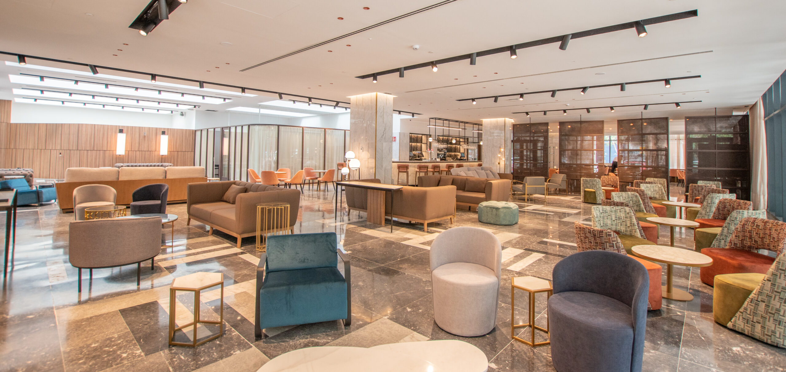 Sostenibilidad, la gran apuesta del Hotel Giralda de Sevilla 1 LOBBY1 scaled