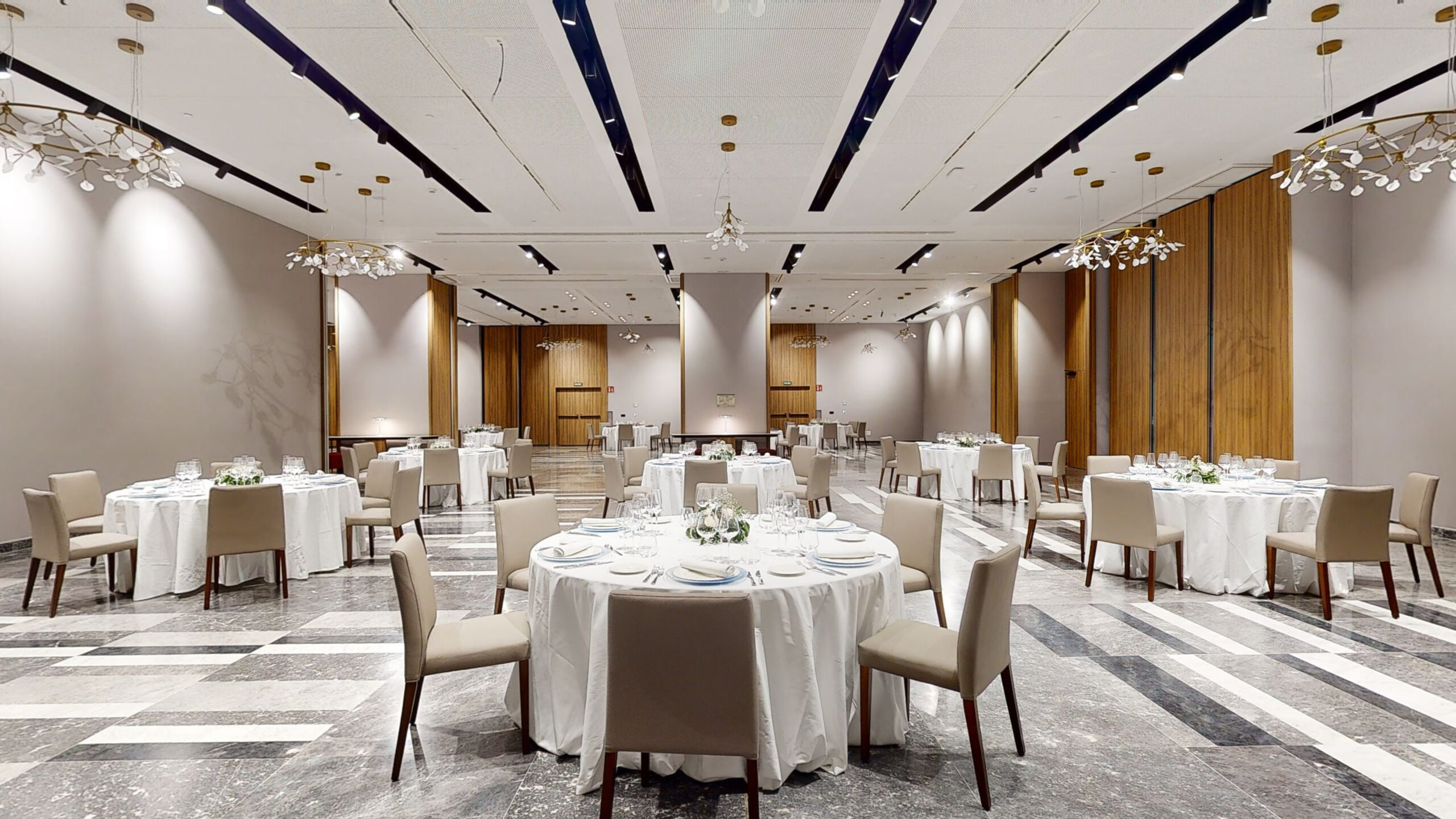 Sostenibilidad, la gran apuesta del Hotel Giralda de Sevilla 2 Sala Hispalis At Giralda Center scaled