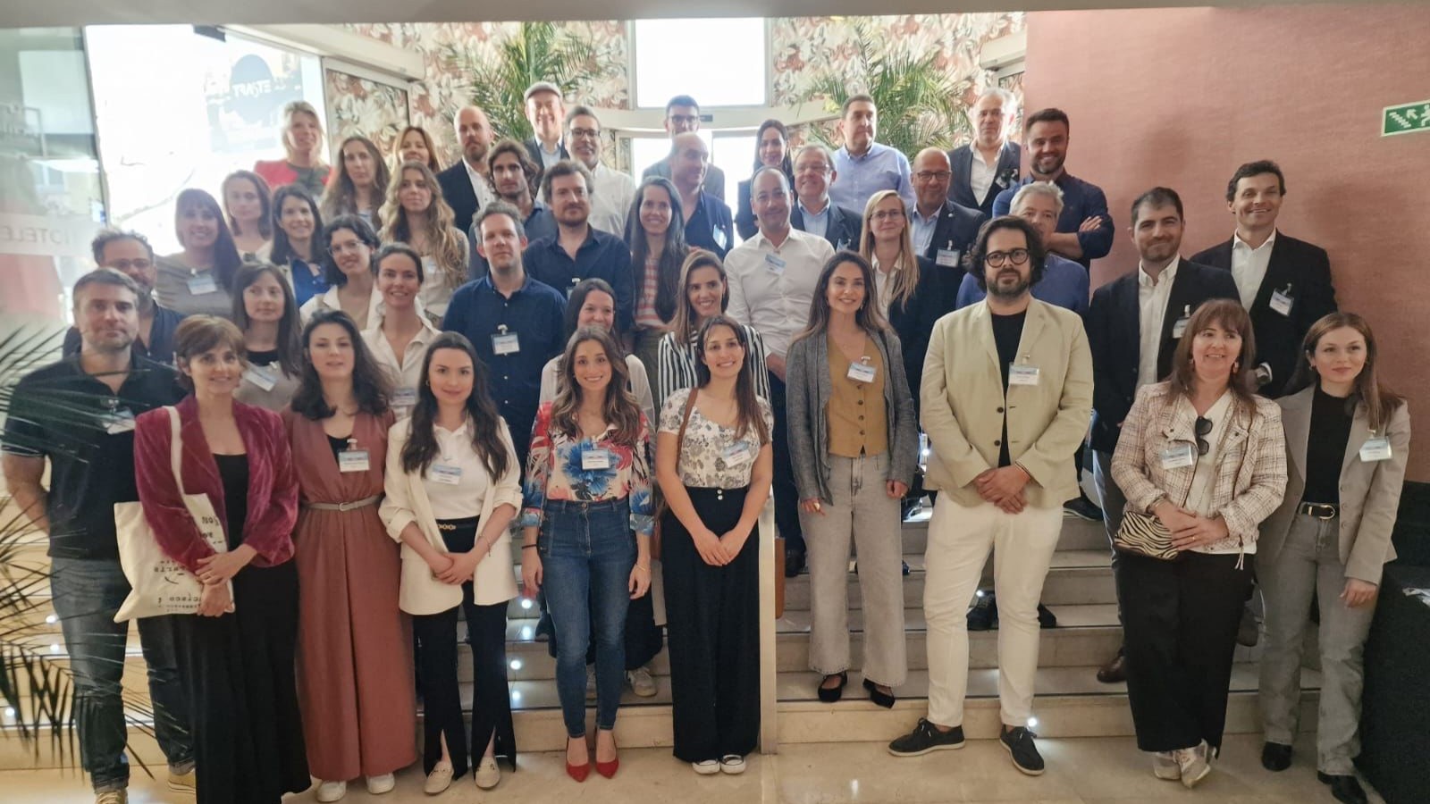 006_Grupal_Networking_Arquitetura_e_Design_de_Interiores_Lisboa_18_Abril_2024_Grupo_Vía