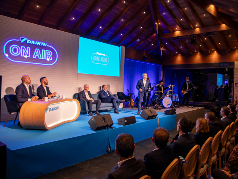 NP Distribuciones Casamayor 4