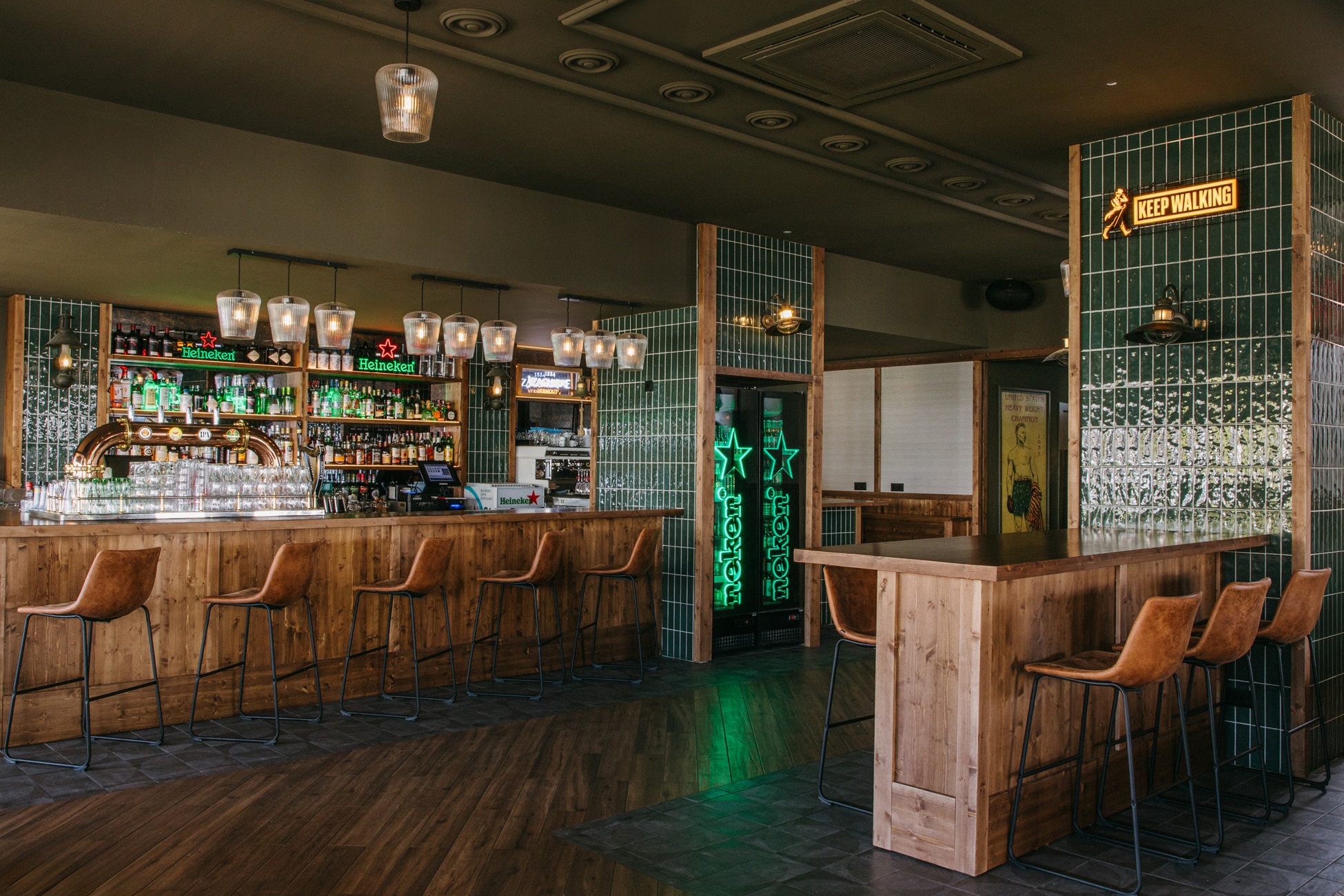 118 STUDIO REFORMA EL HARBOUR CLUB EN LA MARINA DEL PUERTO DE TARRAGONA CON UN DISEÑO LLENO DE TRADICIÓN 1 2 HARBOUR CLUB