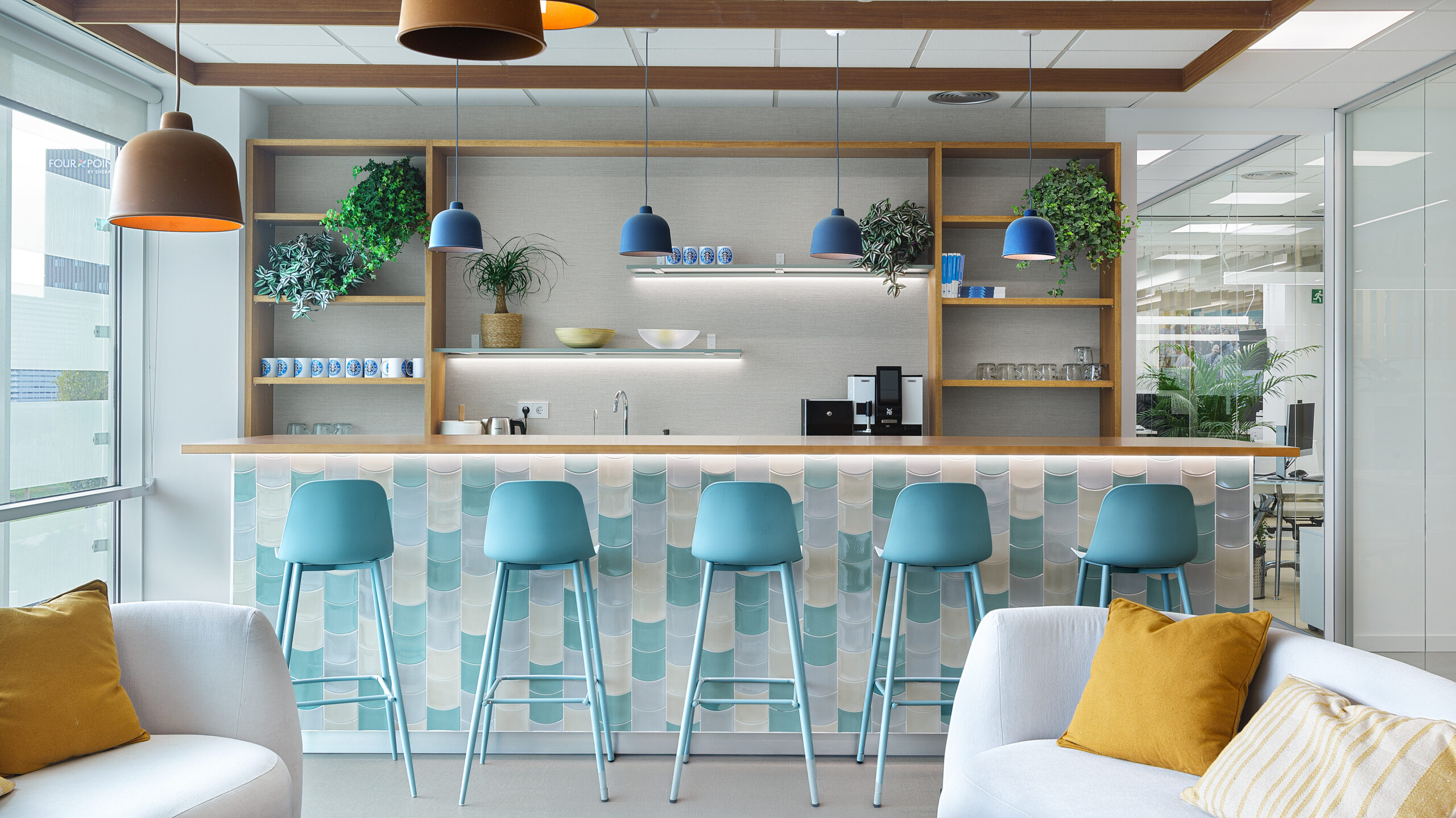 MidaFoto MG 1404 1 scaled