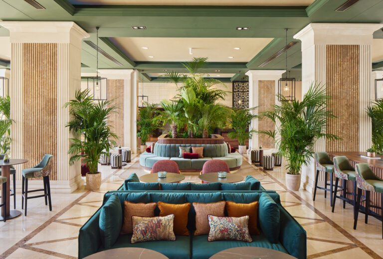 Noticias 8 BorealLobbyBar DavidePellegrini