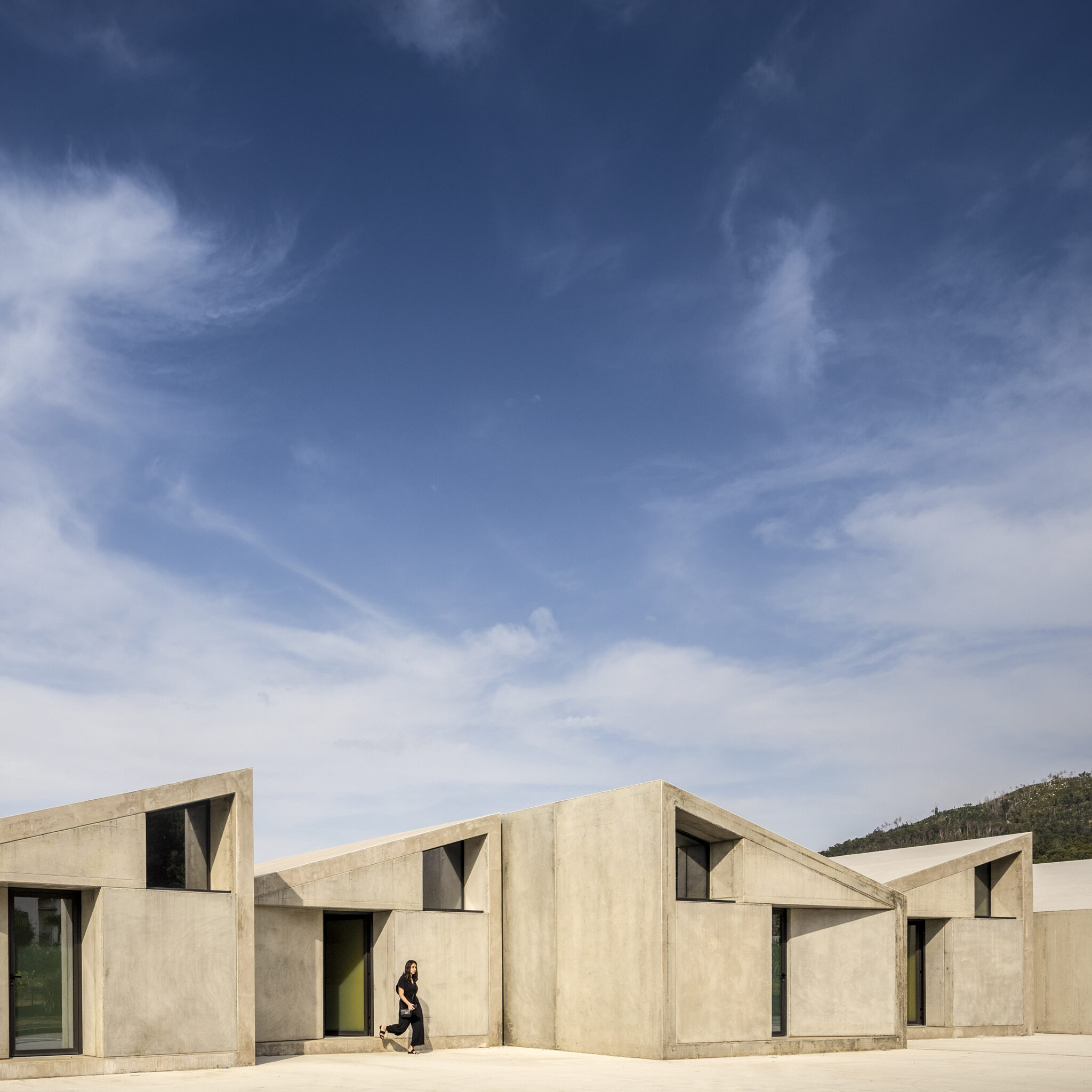 SUMMARY presenta nuevo proyecto de 1000 m² construido íntegramente con sistemas prefabricados