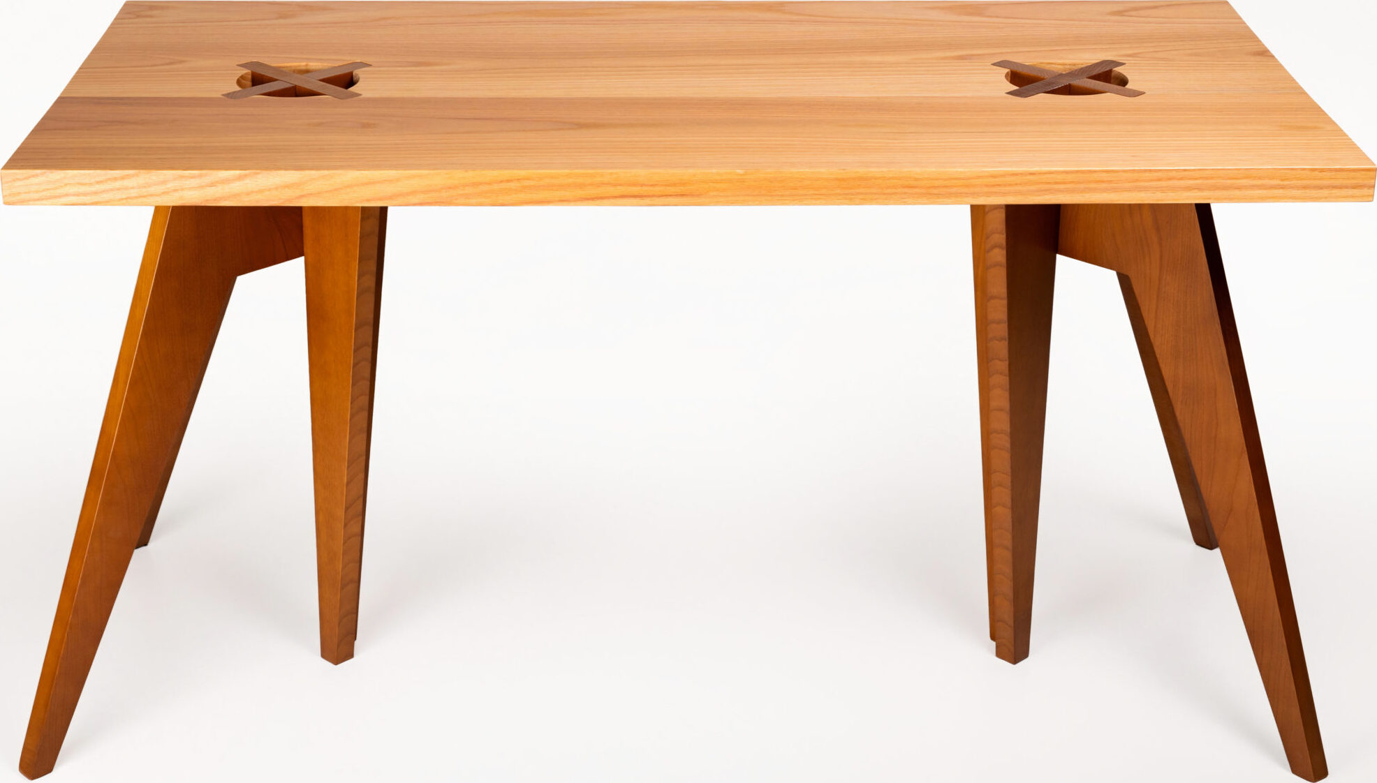 TipTap Tables presenta cinco mesas para cinco formas de vivir el diseño 3 TipTap Tables presenta cinco mesas para cinco formas de vivir el diseño