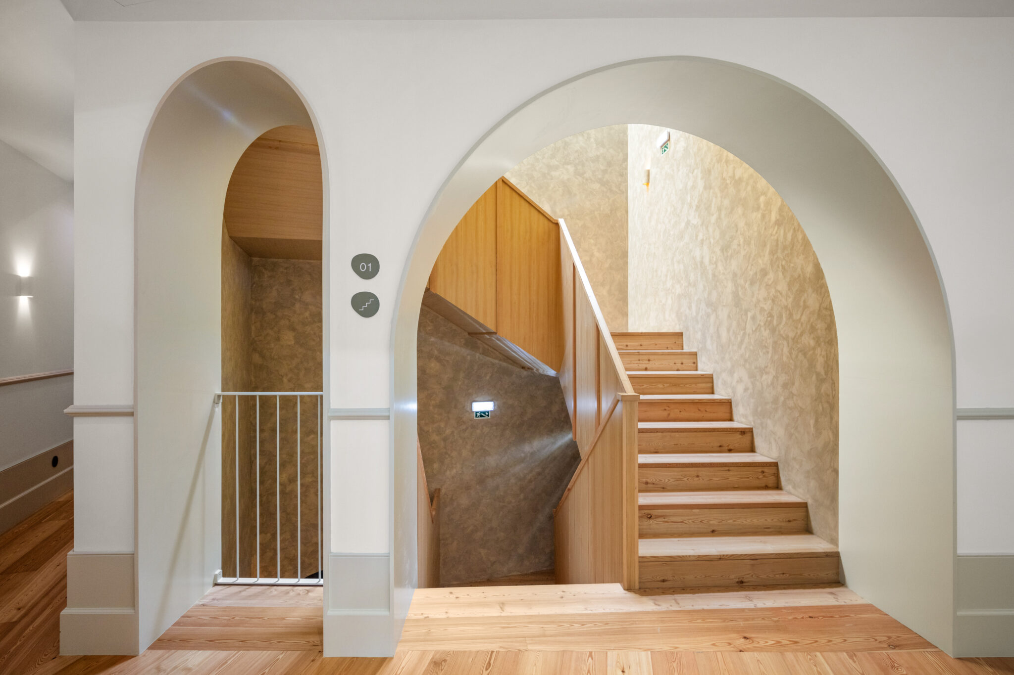 “The Farm”, por PF Arch Studio: Un refugio atemporal inspirado en la esencia de las Azores