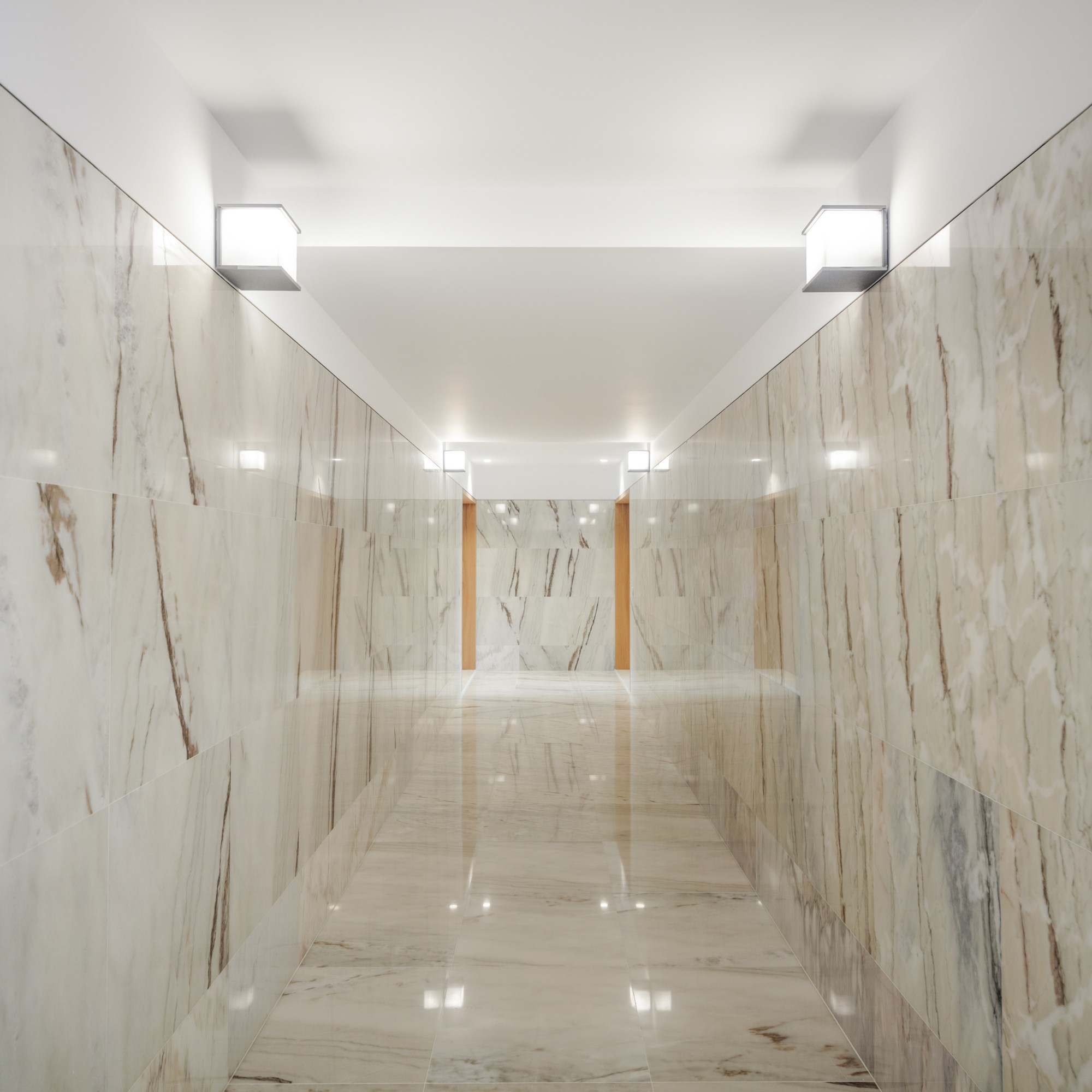 Aurora 10: Tiago do Vale Arquitectos redefine la vivienda colectiva en el contexto suburbano