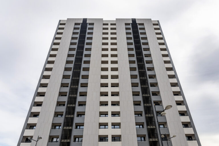 001 fachada valencia feria